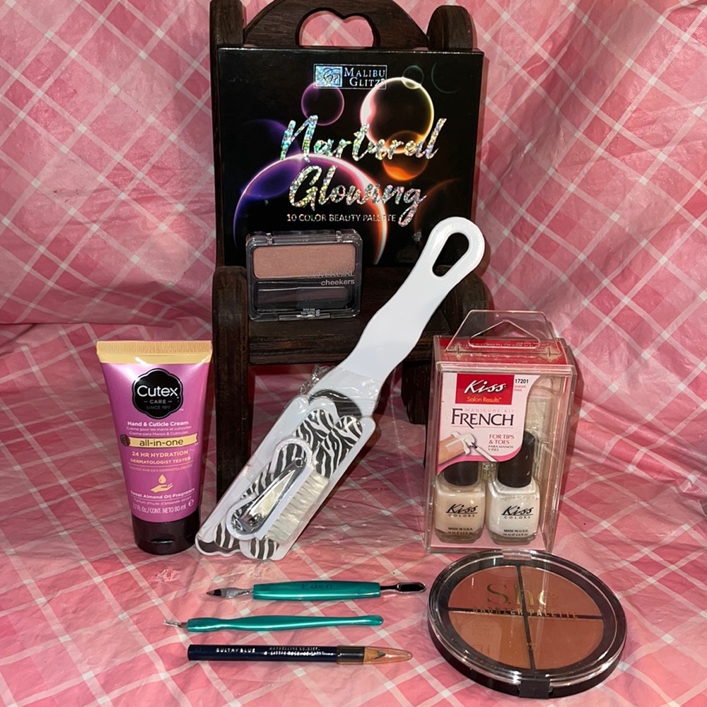 🎈SALE🎈🎀#14.MAKEUP GRAB BAG🎀